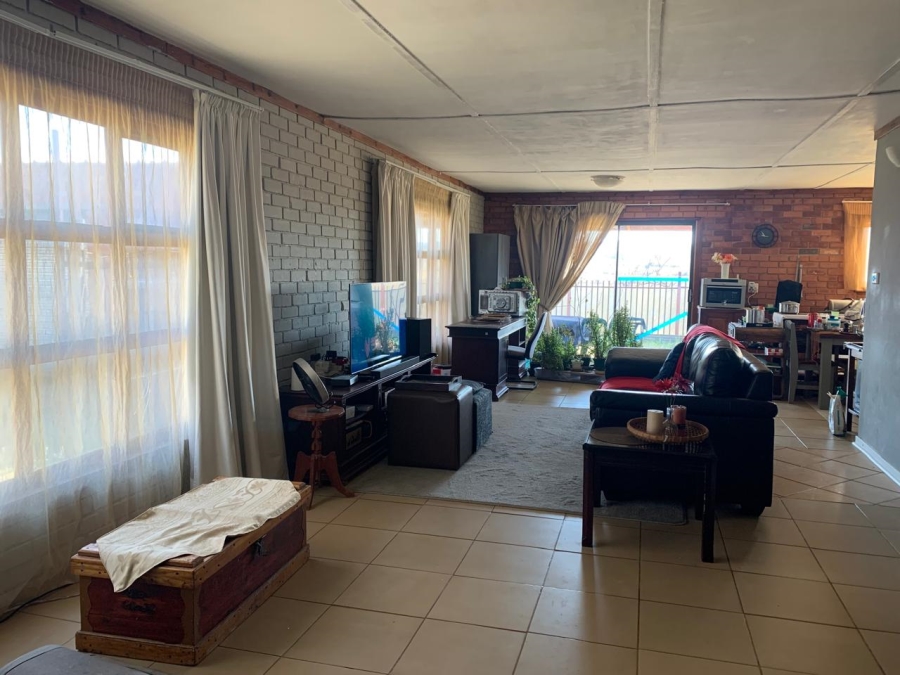 3 Bedroom Property for Sale in Bishops Glen Ah Free State